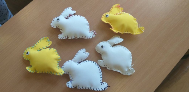 zdjęcie z warsztatów z igłą za pan brat