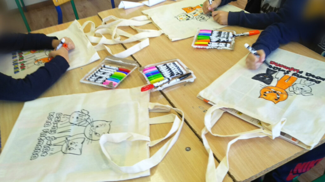 Poznajmy się na Bajkowym Szlaku - warsztaty plastyczne