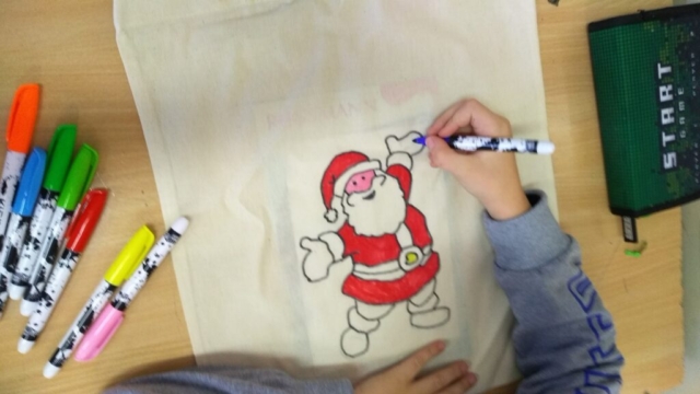 zajęcia plastyczne, świąteczne torby