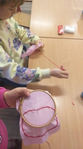 igłą i nitką, nauka ściegu