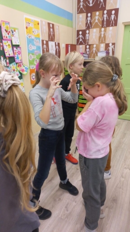 Muzolinki. Tańczymy, śpiewamy, gramy na różnych instrumentach