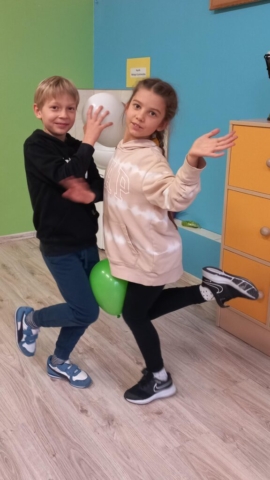 Muzolinki. Tańczymy, śpiewamy, gramy na różnych instrumentach