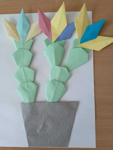 origami, kwitnące kaktusy