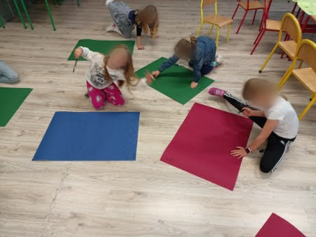 Kreatywne popołudnia, gra, super pionki - konie